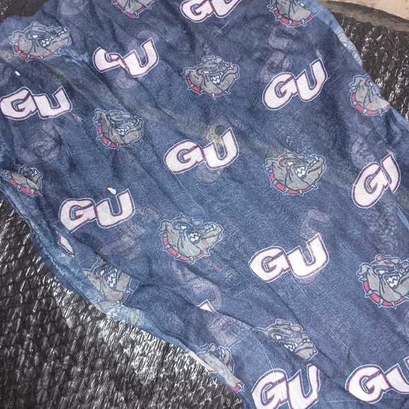 Gonzaga Bulldogs Blue Patterned Scarf with Reflective Sheen - Picture 5 of 7